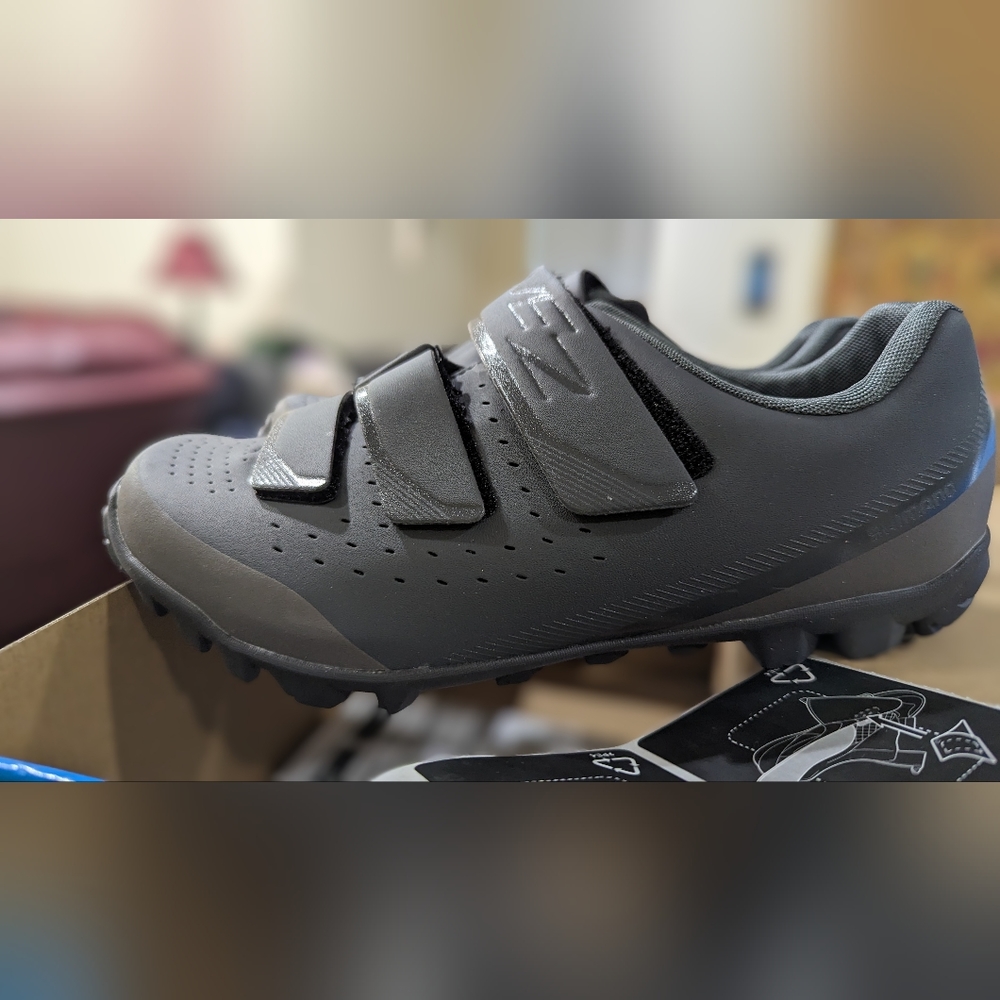 Shimano SPD cycling shoes 39
